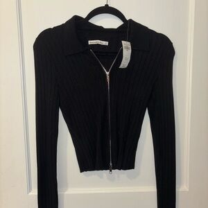 Abercrombie Women's Black Zip-Up Ribbed Top